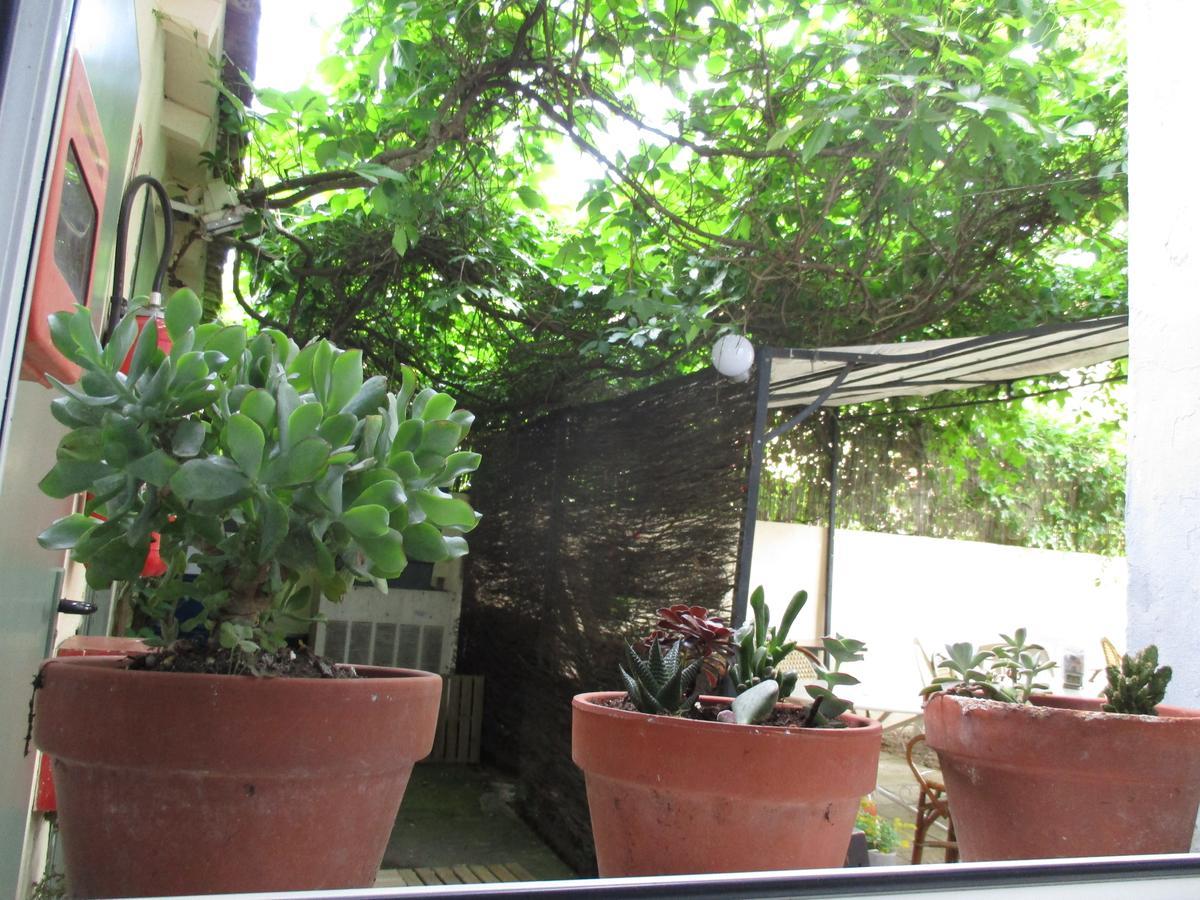 Hotel La Tour Des Fees Quissac  Εξωτερικό φωτογραφία